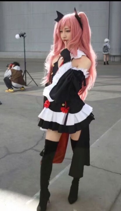 女装大佬拆拆的御姐型克鲁鲁漫展图来啦