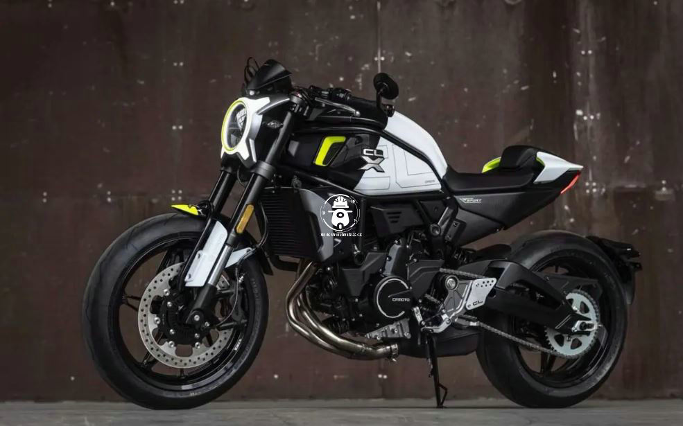 2020年心动车型 春风700cl-x sport 国摩潮品