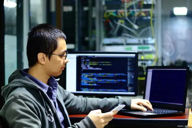 网络工程师与Linux开发者，如何协同工作以优化系统性能？