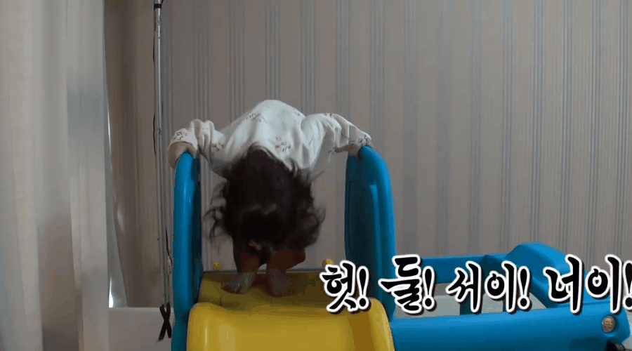 【超人回来了】建厚猪猪的gif,猪猪儿子还是一如既往的软萌=好像捏捏