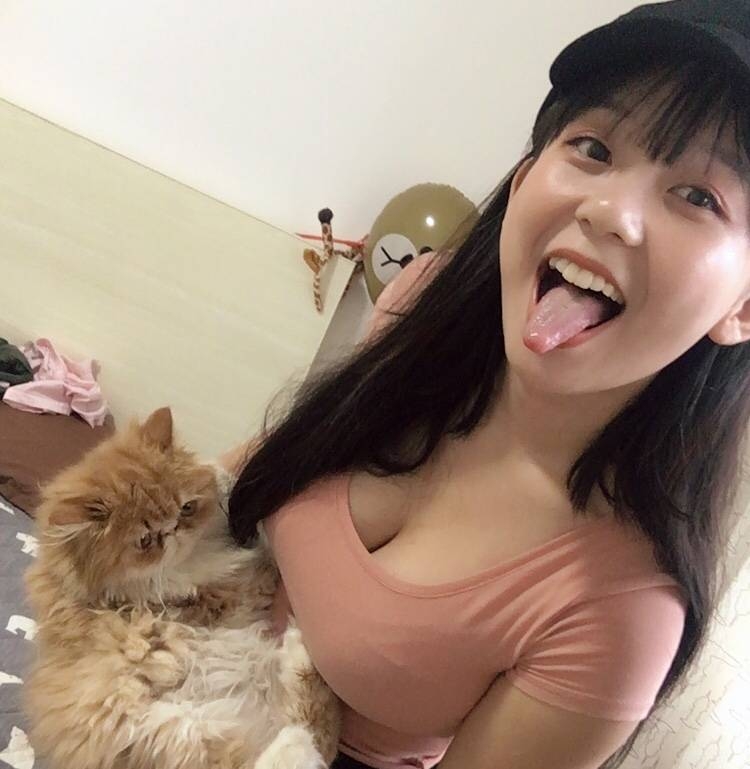 今日份美女推荐:待安娜