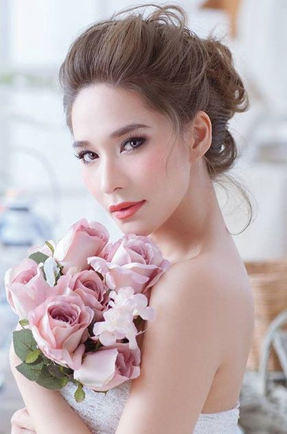 泰国十大80后美女明星,min超"泰国第一美女"noon强势夺魁