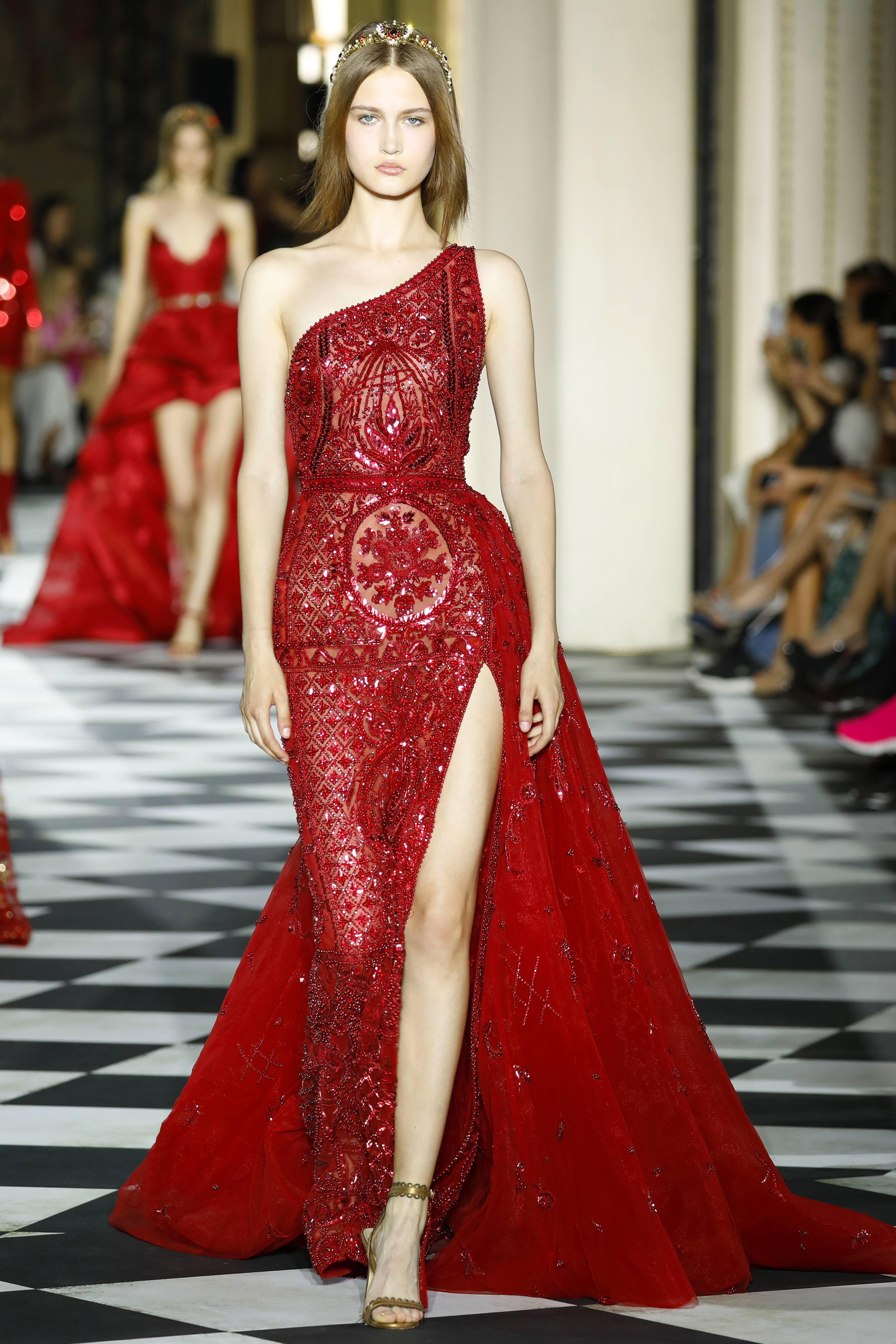 沙皇宫廷舞会-黎巴嫩仙牌zuhair murad19秋冬高定