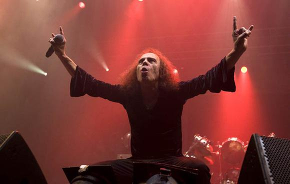 罗尼·詹姆斯·迪欧(ronnie james dio)