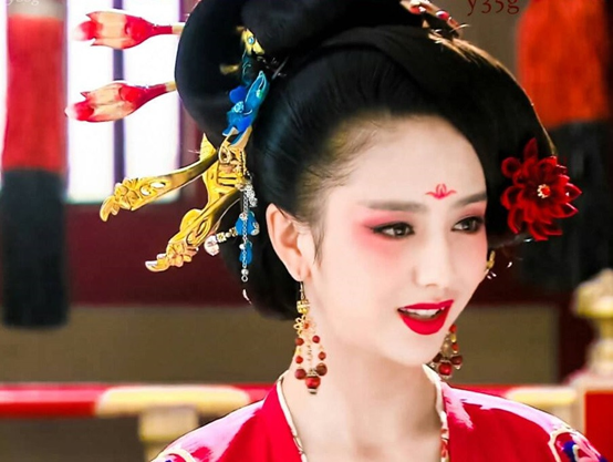 古装剧12位桃花妆古装女神鹤唳华亭李一桐美不过章子怡才真的经典