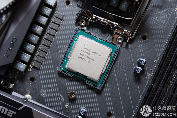 (上篇)igame双水冷万元主机搭建:i7-9700k,z390,2070装机作业