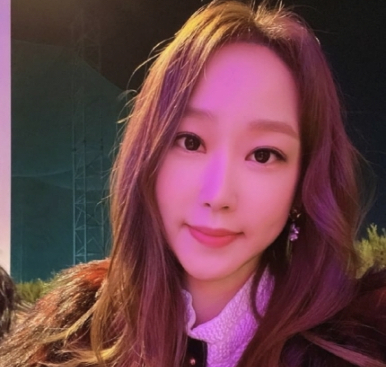 朴明秀妻子就虚假广告风波道歉 会慎重行事