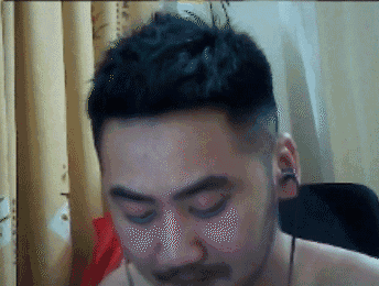 经历这一事件后,茄子的人气不降反增,不仅csgo玩家,更有许多圈外观众