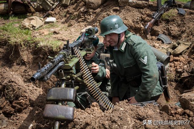 {转载}防守与反击,详解二战初期,德军步兵营在防御战中的火力部署