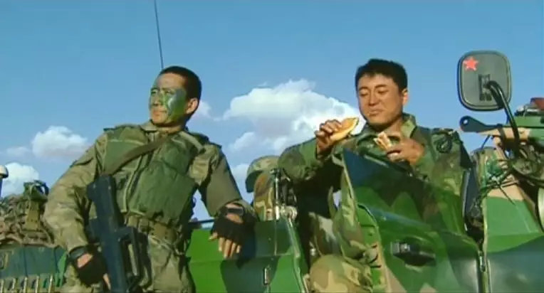电视剧《士兵突击》当中"钢7连"是侦察连队,"老a"是特种部队他们