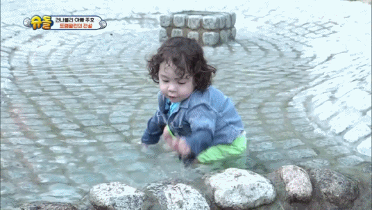 蹦床帝王～朴建厚,猪猪暴风成长·萝卜腿脚踝要慢慢消逝了(猪猪表情包