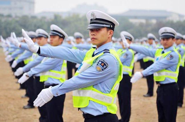 为什么要有辅警的存在 d0ac4684173819d02d4360d7438c7e336cf32027.png