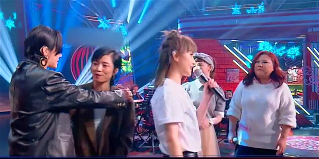 综艺王牌对王牌搞笑10分钟剪辑 d12574ae6ad6d8fec88377aacf93b5991b3a27df.jpg
