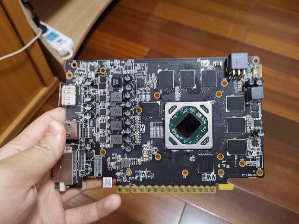 蓝宝石rx470d超白金pcb