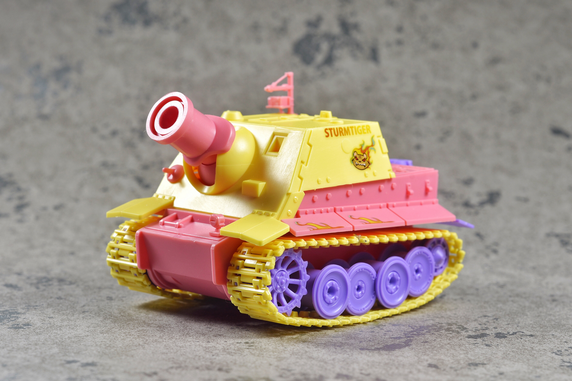 Q到爆!原来武器也能这般萌----小坦克大作战免胶拼装坦克