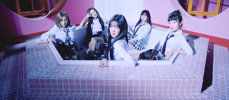 red velvet bad boy,red velvet wendy red velvet 《bad boy》mv解析
