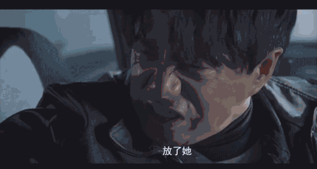 前后十几米看不见人,仿佛独自穿行于地下700米黑暗索道,内心煎熬恐惧