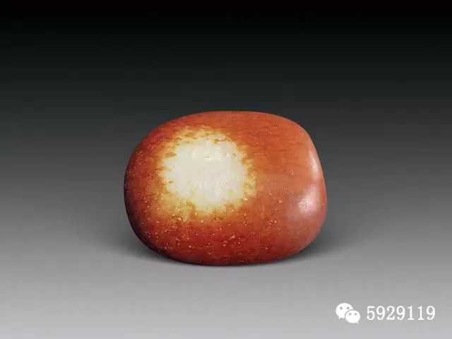 和田玉籽料中的"贵族皮色—枣红皮!