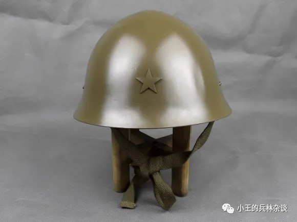 最早使用ssh-40钢盔的当属抗战后期的东北抗联(国共内战早期更名东北