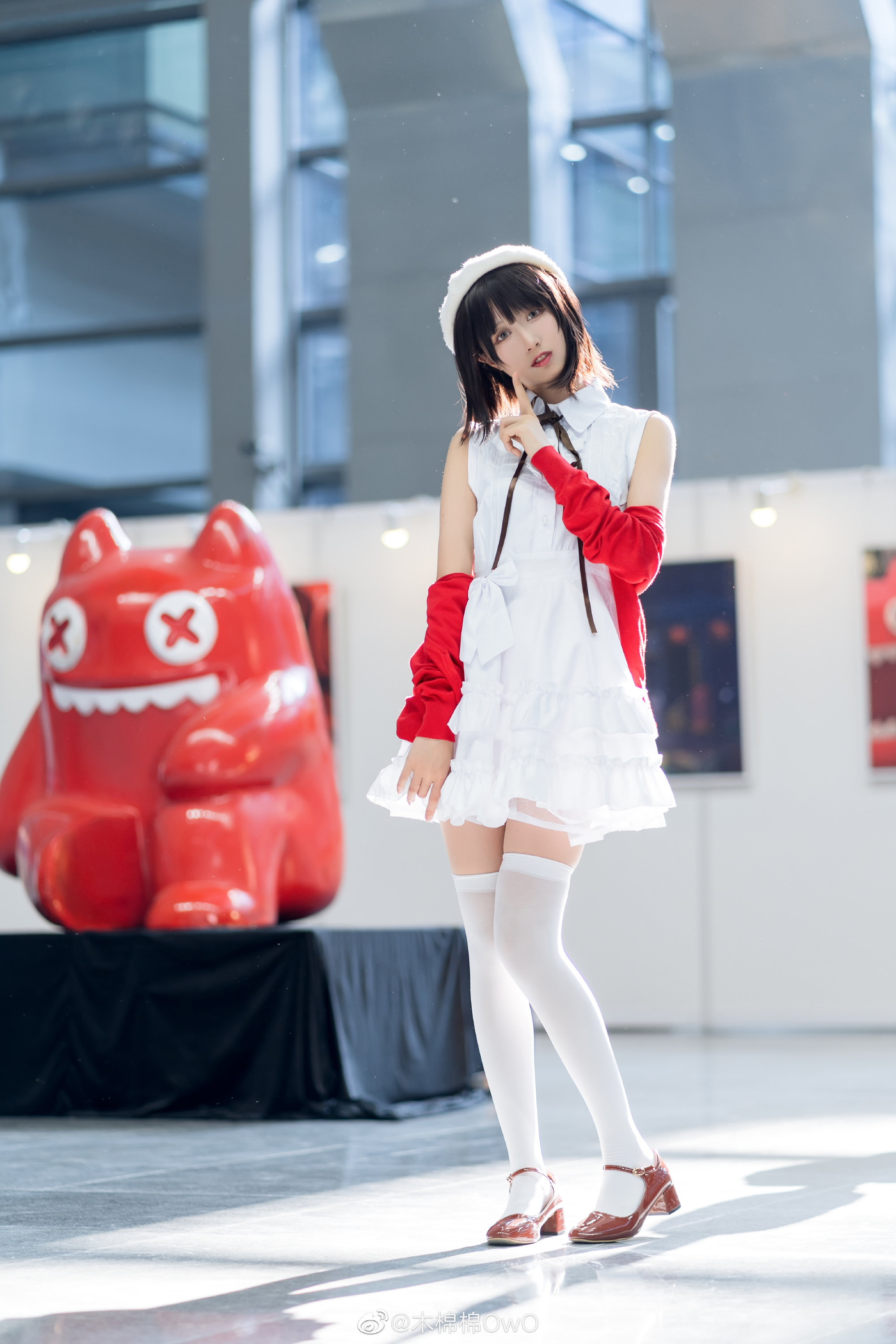 经典cosplay | 路人女主-加藤惠:看红妆素裹,分外妖娆