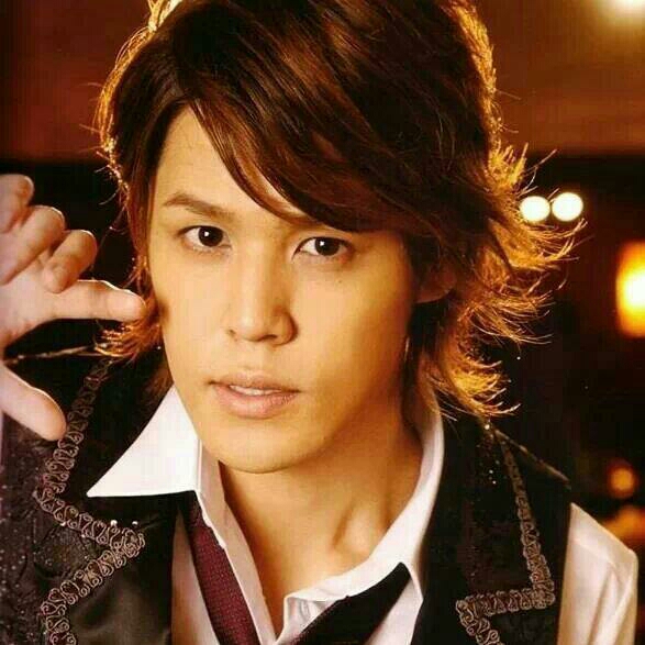 kaji(梶裕贵) 津田健次郎 结合津叔沙哑浑厚的声线(比如说周防