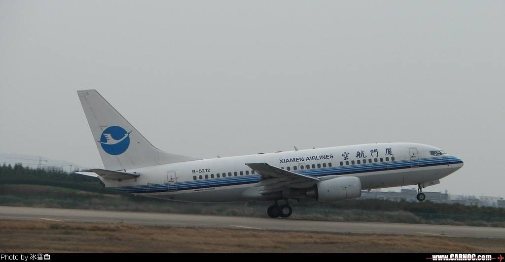 厦门航空的737-300