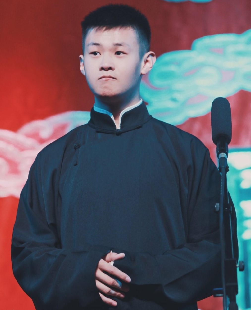 韩九鸣和粉丝在线互怼互骂德云社的艺德教育路还很长
