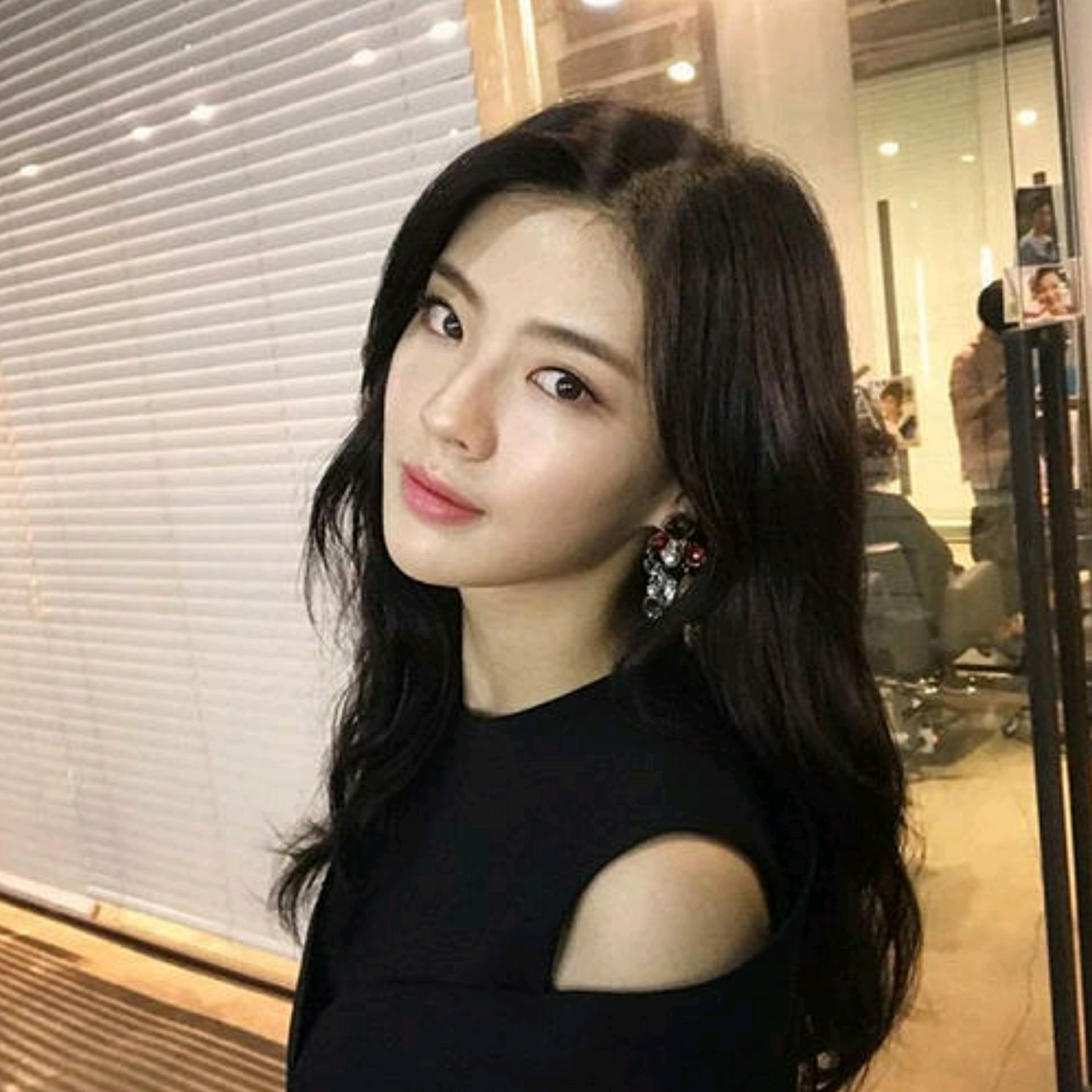 李先彬自曝婚后理想的家?与李光洙已相恋2年 从十八线逆袭女一号