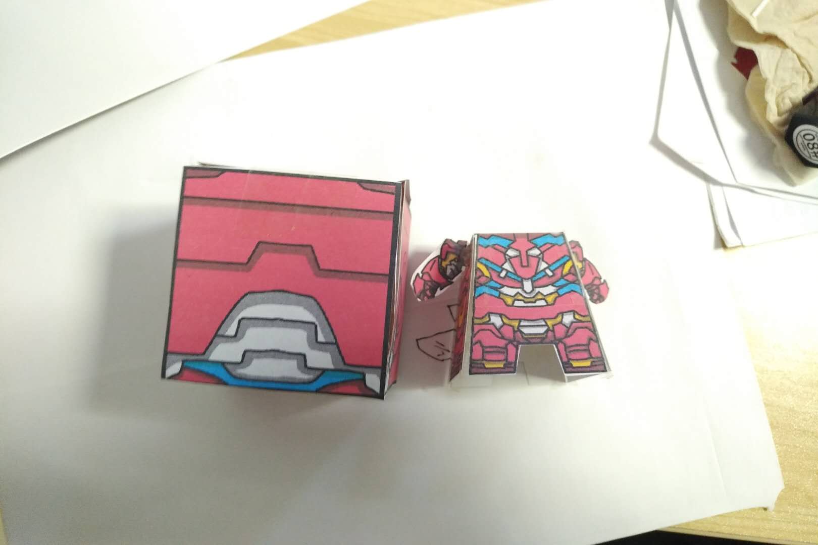 钢铁侠纸模图纸设计与鉴赏