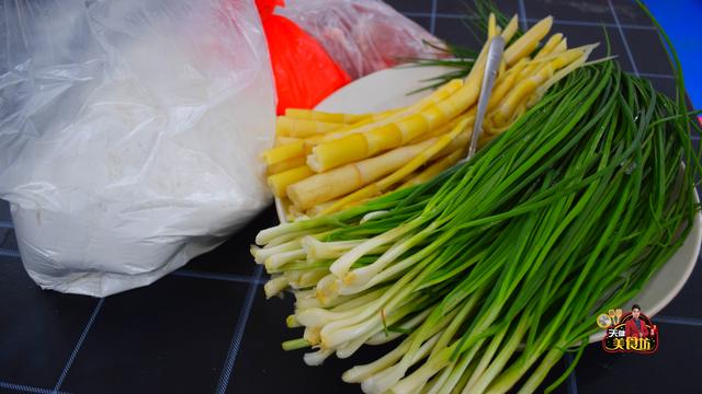 糯米糍粑怎么做又不硬又好吃 d9c94030acd17178bb4dba9e777f26db60fe5362.jpg