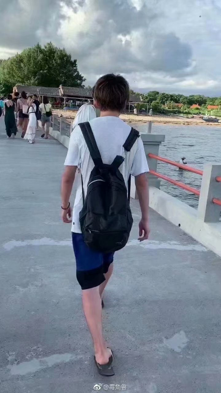 老干妈瓶子泡茶 网络上那些有毒的沙雕图 #213