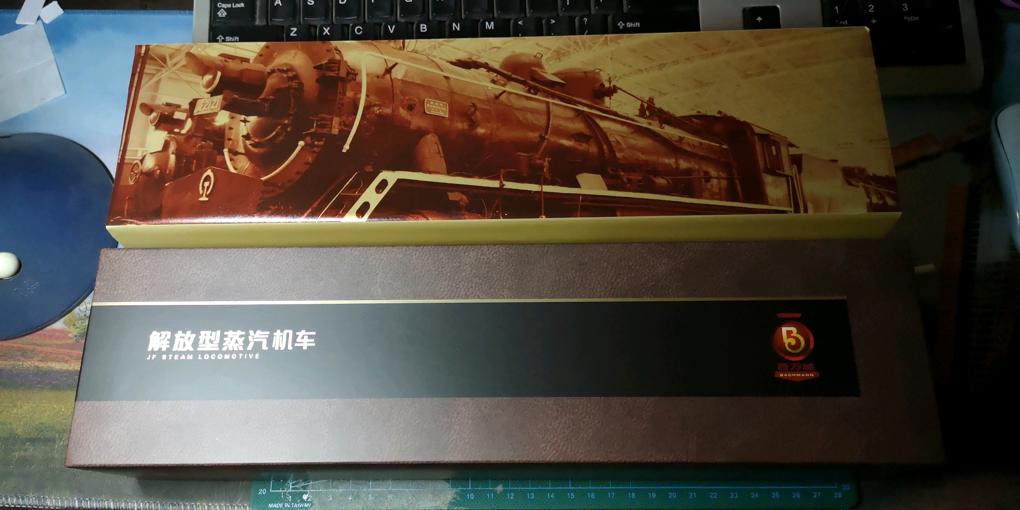 百万城出品解放型蒸汽机车开箱图集以及简评