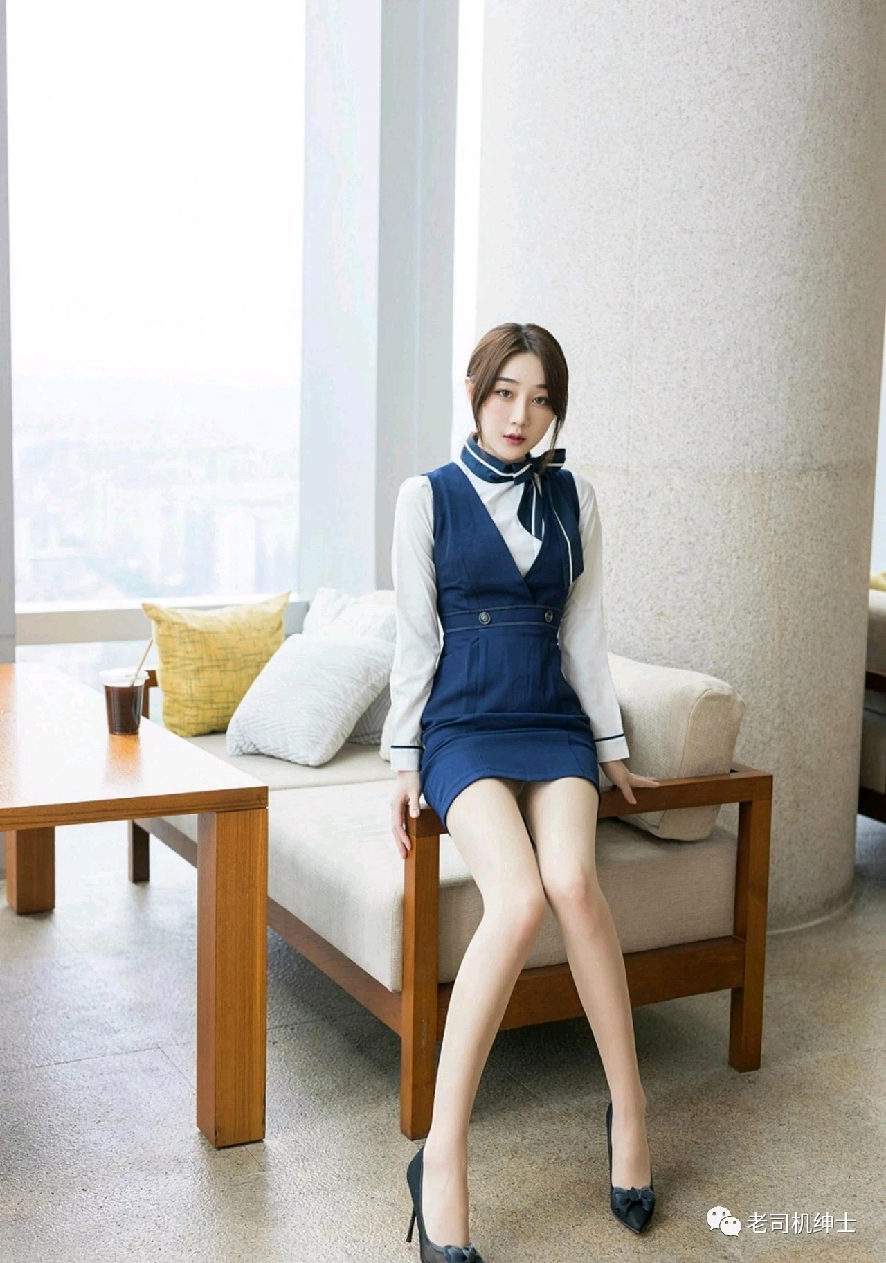 制服丝袜小可爱