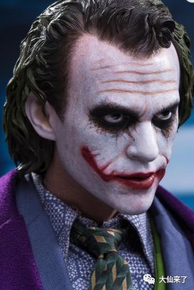 hottoys新作1/4小丑登场 头雕真假难辨