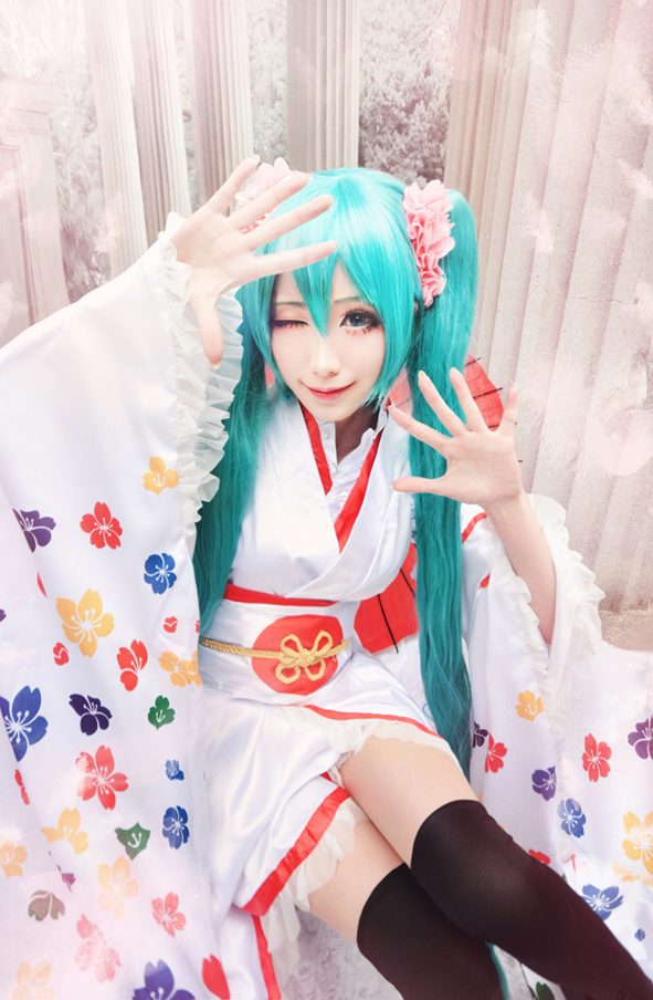 初音未来 泳装 旗袍 极品cos(35张极限画质)