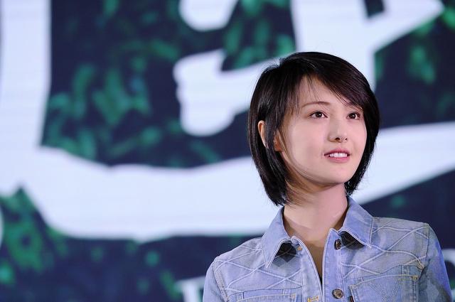 郑爽命理分析明朗的性格热情的如篝火一般明朗灵动