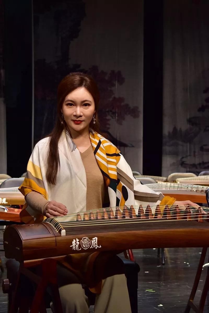 龙凤乐器助力吉炜及多位青年演奏家,演绎古典之韵