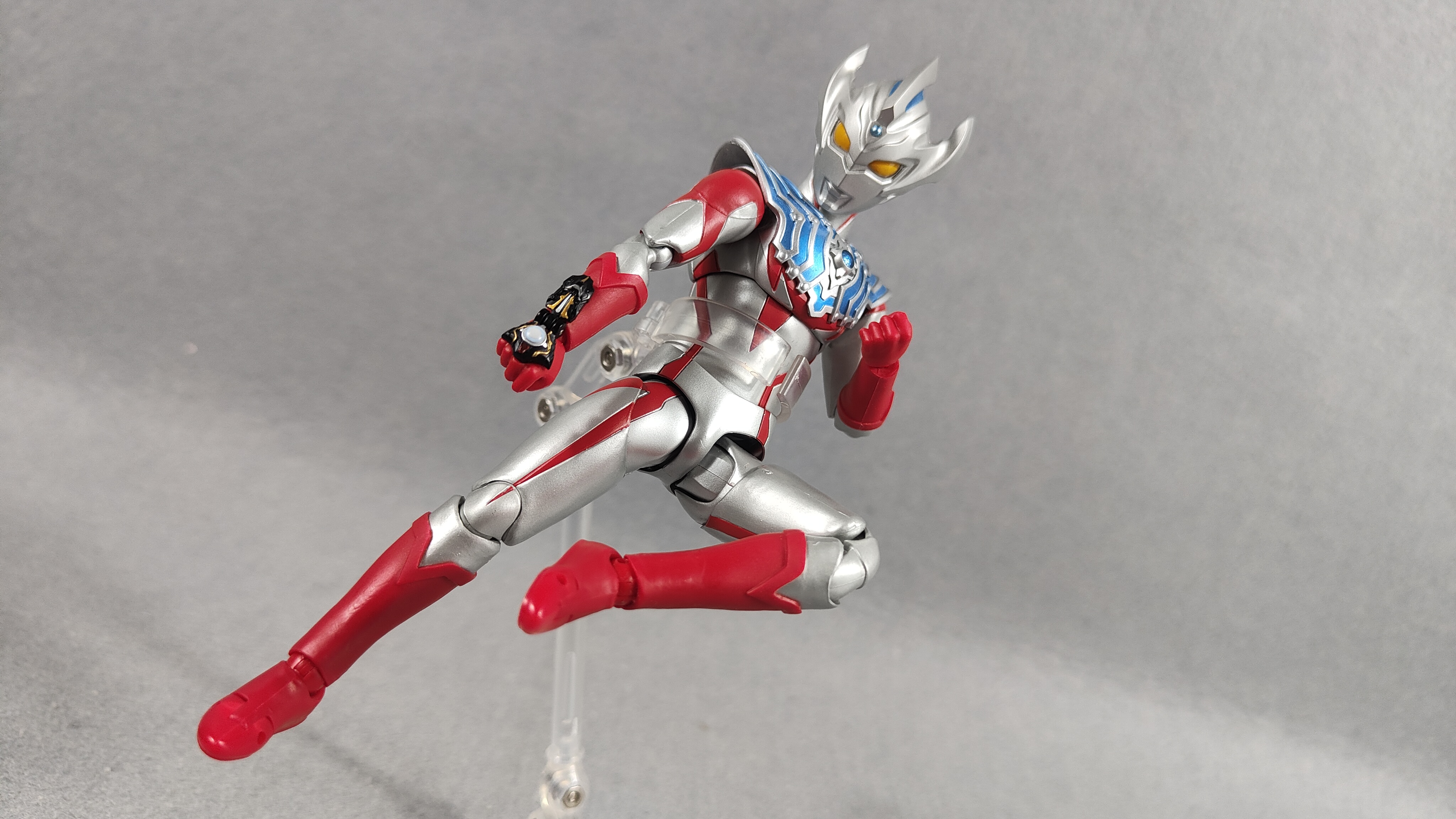 【shf奥特曼】万代模型 泰罗奥特曼&泰迦奥特曼