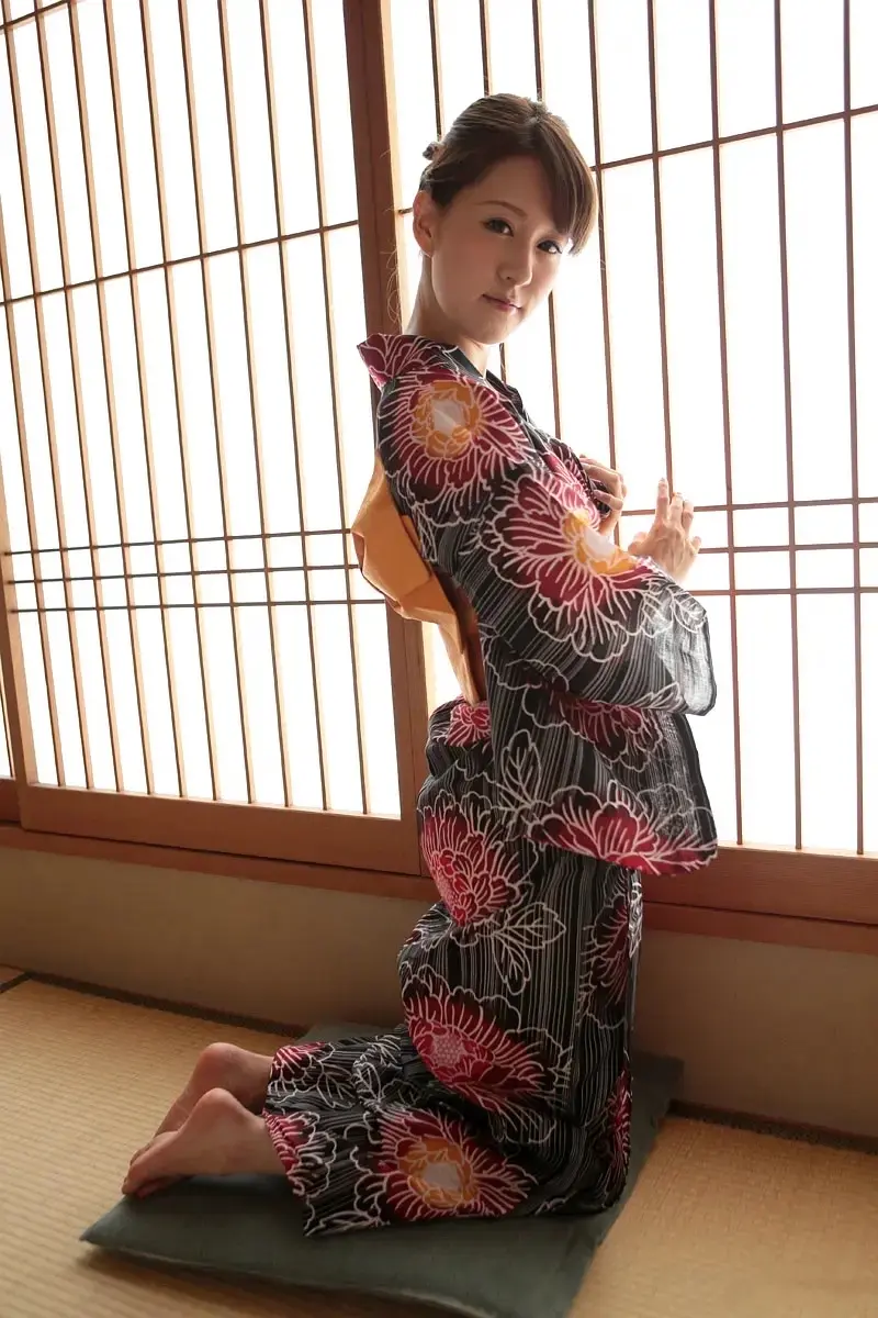 立花瑠莉没了,白咲莉乃重生了!