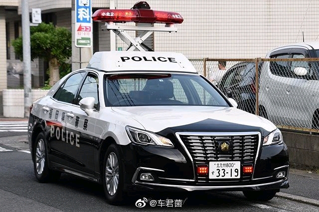 日本黑白涂装警车图集