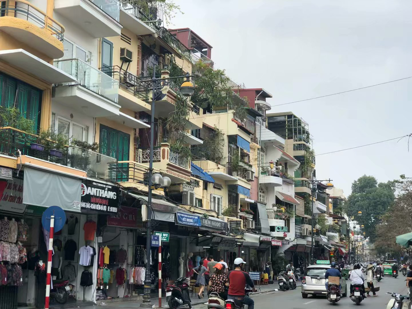 越南河内市街头景象