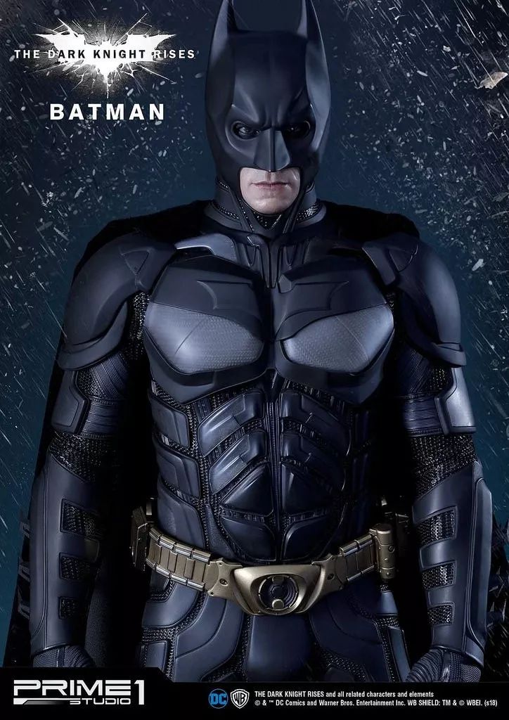 这让我无处安放 这款蝙蝠侠的雕像原型出自诺兰的蝙蝠侠三部曲的最终