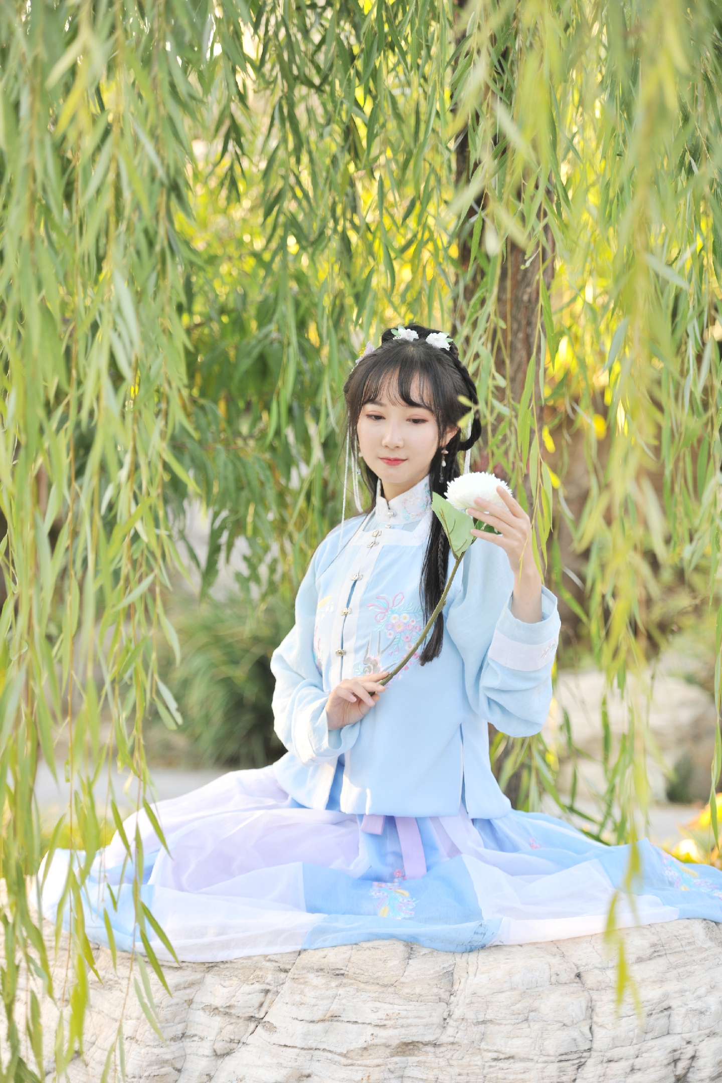 保姆级汉服拍照姿势教程!学会这些姿势,人人都可以变成小仙女!