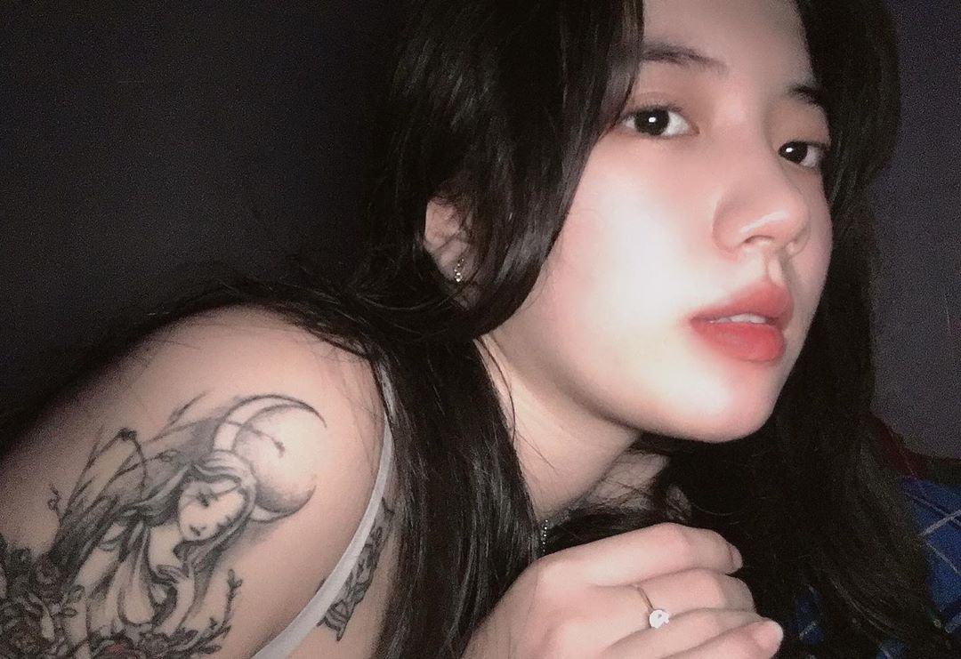 越南纹身妹好凶自拍tranhien2004
