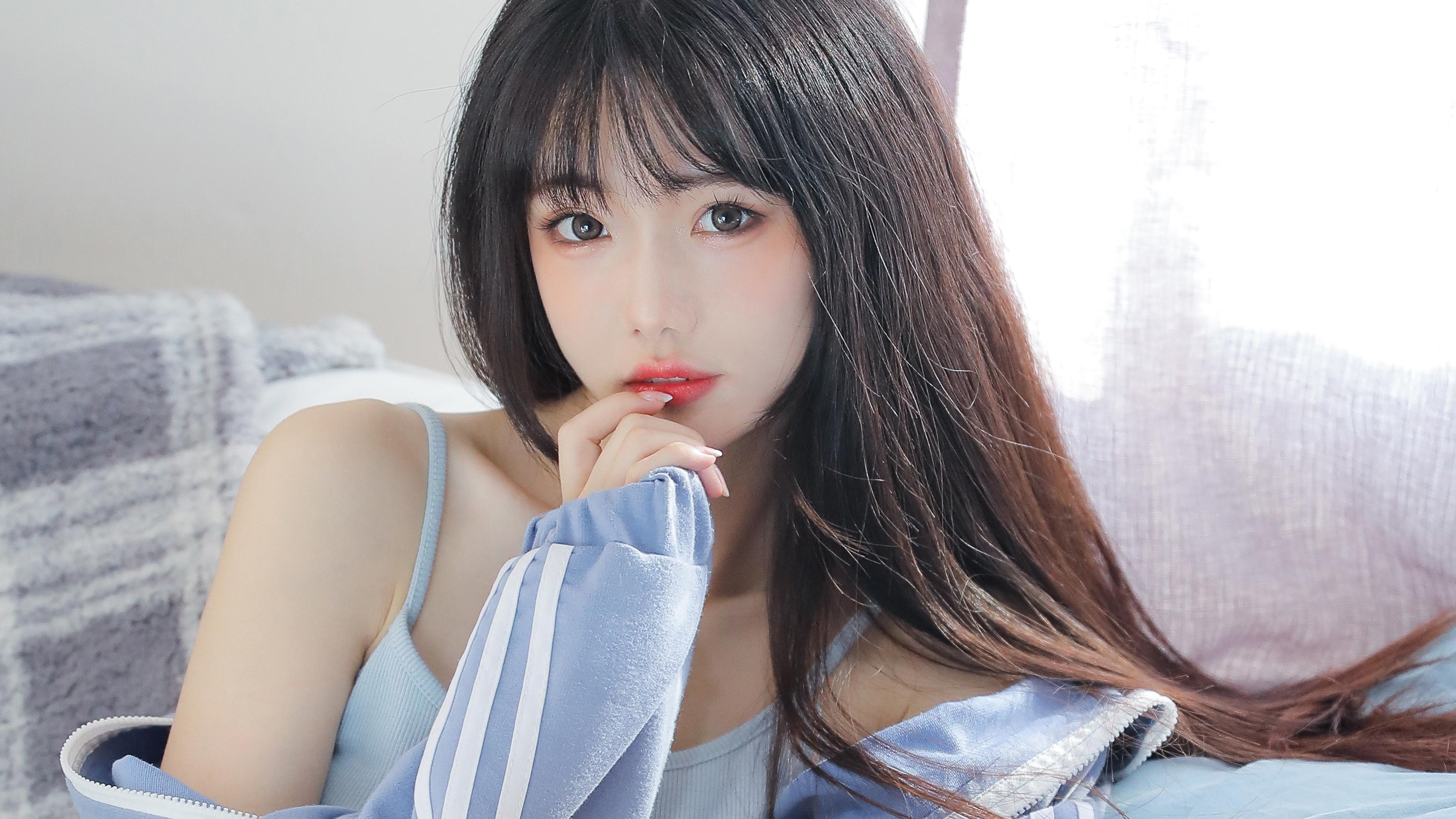 【美女/壁纸/养眼】"我承认我有心动的感觉!