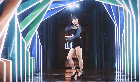 还有以前不同振付的舞哦!