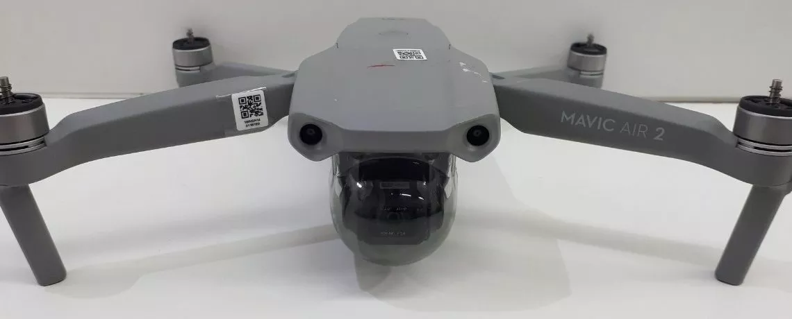 根据dronedj的说法,该手册的翻译版本显然指出,该无人机可以拍摄4k