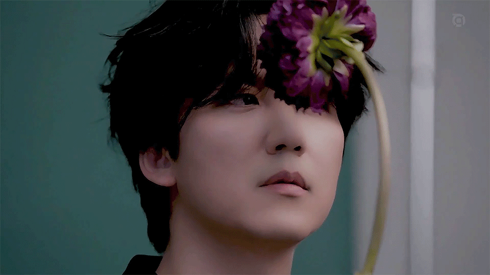 金南佶 singles 画报 6月刊 又欲又帅的gif福利