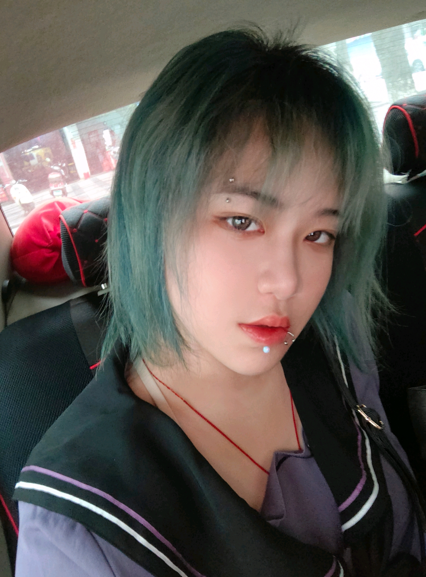 发点寡王七夕去拍正片的自拍