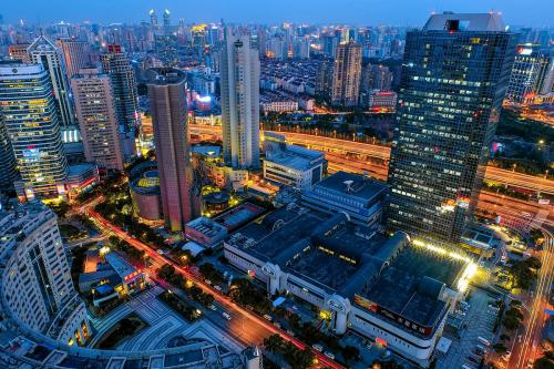 科技 学习 大数据:中国gdp首次突破90万亿!中国步入发达国家行列!